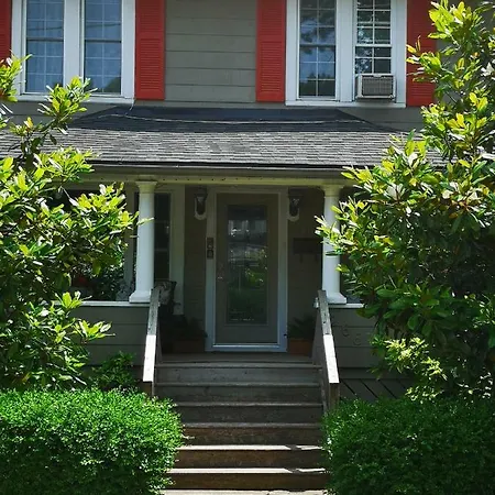 Your Oasis In Niagara Falls Canada